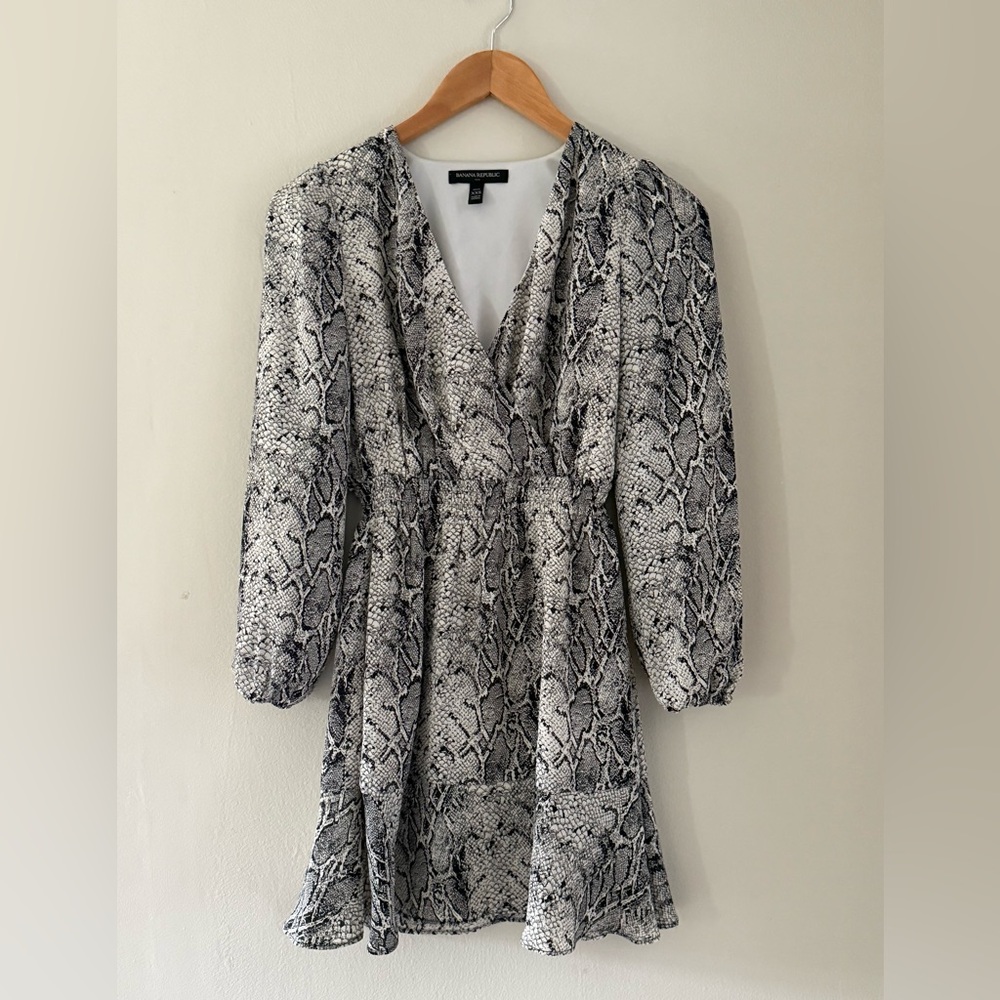 Banana Republic Monochrome Snake Print Dress